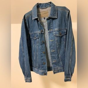 Denver Hayes denim jacket
